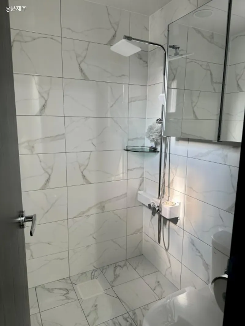 [Namwon, Seogwipo] A newly built two-story two-room detached house with an outdoor bathtub overlooking the rice fields on the 4th Olle Trail 25