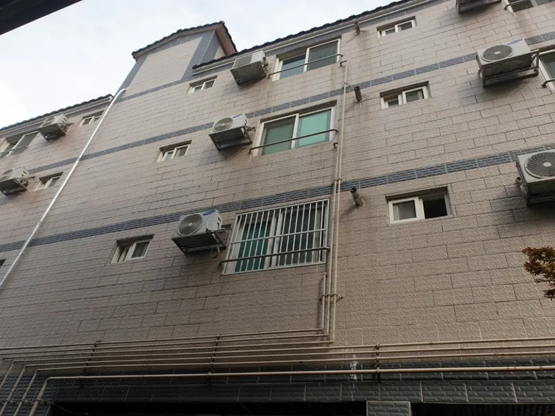 [Uijeongbu][Uijeongbu Station] 3-Room Apartment with Massage Chair and 6th Floor View 12