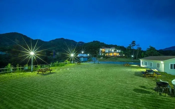 [충북 제천] 청풍호가 바로앞에 보이는 펜션 #오리온 #애견동반가능 22