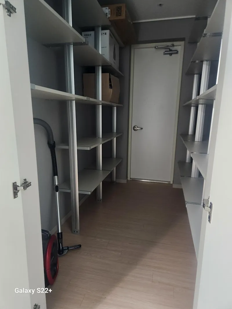 [Gimhae] Fully Furnished Private Apartment New! Newly Built 31 Pyeong #3 Bedrooms 2 Bathrooms Hotel-Class #Parking #Brand New 37
