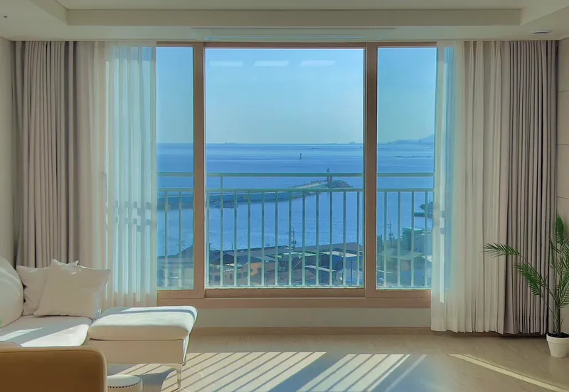 [Gangneung] Full ocean view from all rooms, 35 pyeong, 3 rooms/8 people/2-minute walk to the sea 2