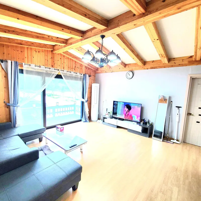 [Yangyang] Jumunjin, 5 minutes from the beach, 350 pyeong building, 50 pyeong 2nd floor detached house 21