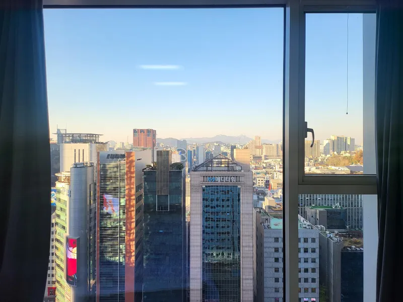 [서울 강남] 강남역 바로앞 30초 풀옵션 원룸 고층 시티뷰 12