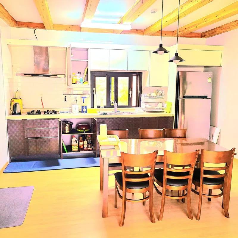 [Yangyang] Jumunjin, 5 minutes from the beach, 350 pyeong building, 50 pyeong 2nd floor detached house 23