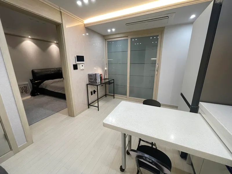 [Dobong, Seoul] Dobong Station. Modern, fully-equipped room with parking available 9