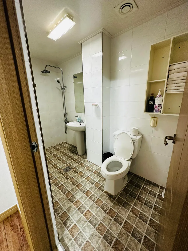 [Tongyeong] Ocean View 18 Pyeong Separate One Room Pension B 10