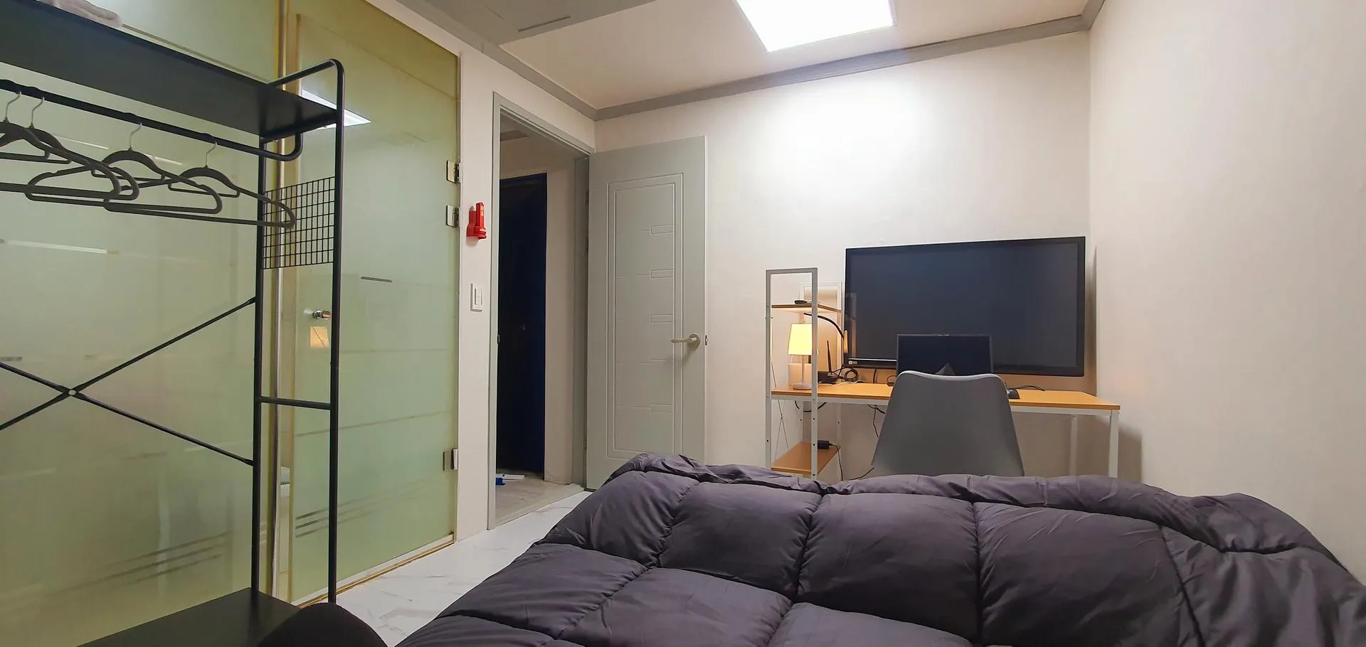 Gyomun-dong One-Bedroom Share House