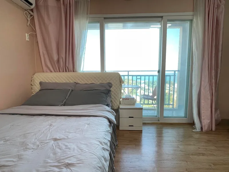 [Ulju, Ulsan] 3rd floor pink 1st pension with ocean view, 5 minutes walk from Ganjeolgot 6