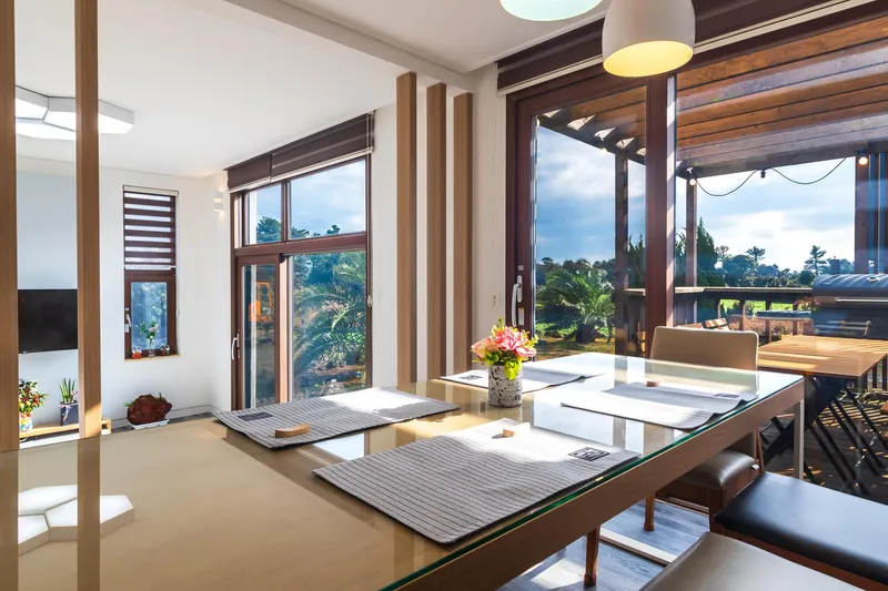 [Seongsan, Seogwipo] 34-pyeong duplex pension with a beautiful garden 4