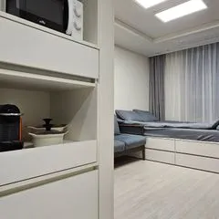 [Seocho, Seoul] Bangbang Intersection Fully Furnished Officetel, 11th Floor 6