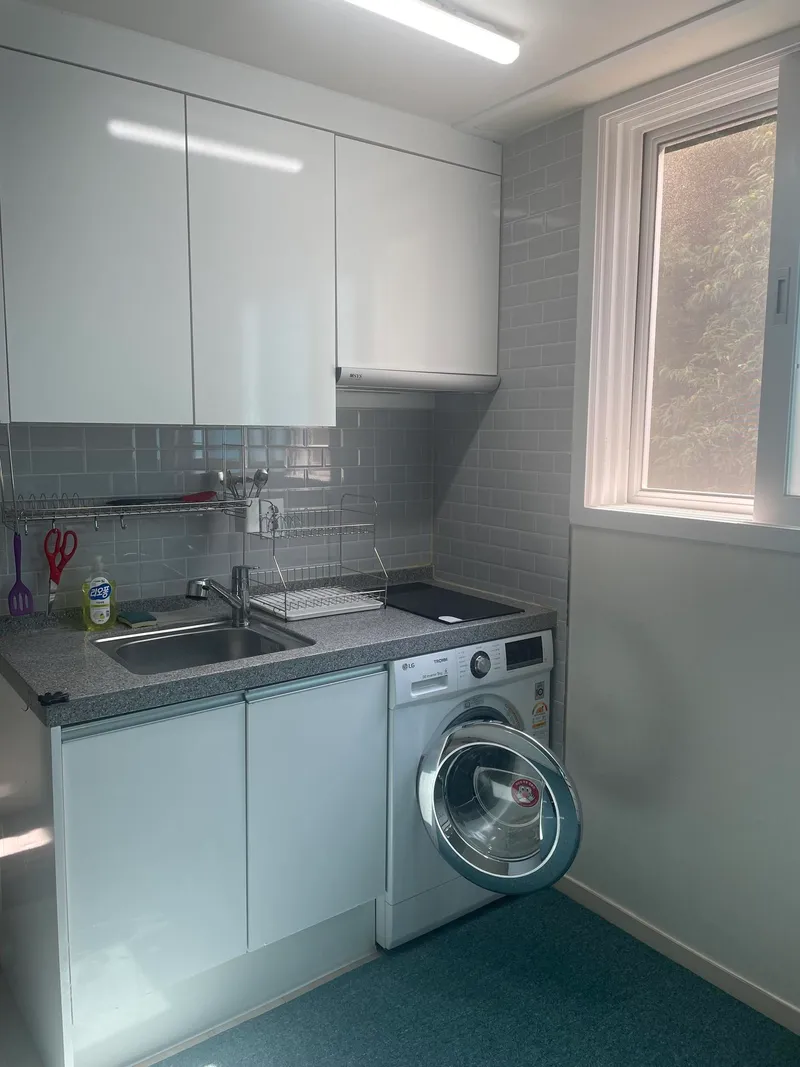 [Guro, Seoul] 3rd floor villa with a beautiful cafe and rooftop terrace in the forest area, no management fee. 8