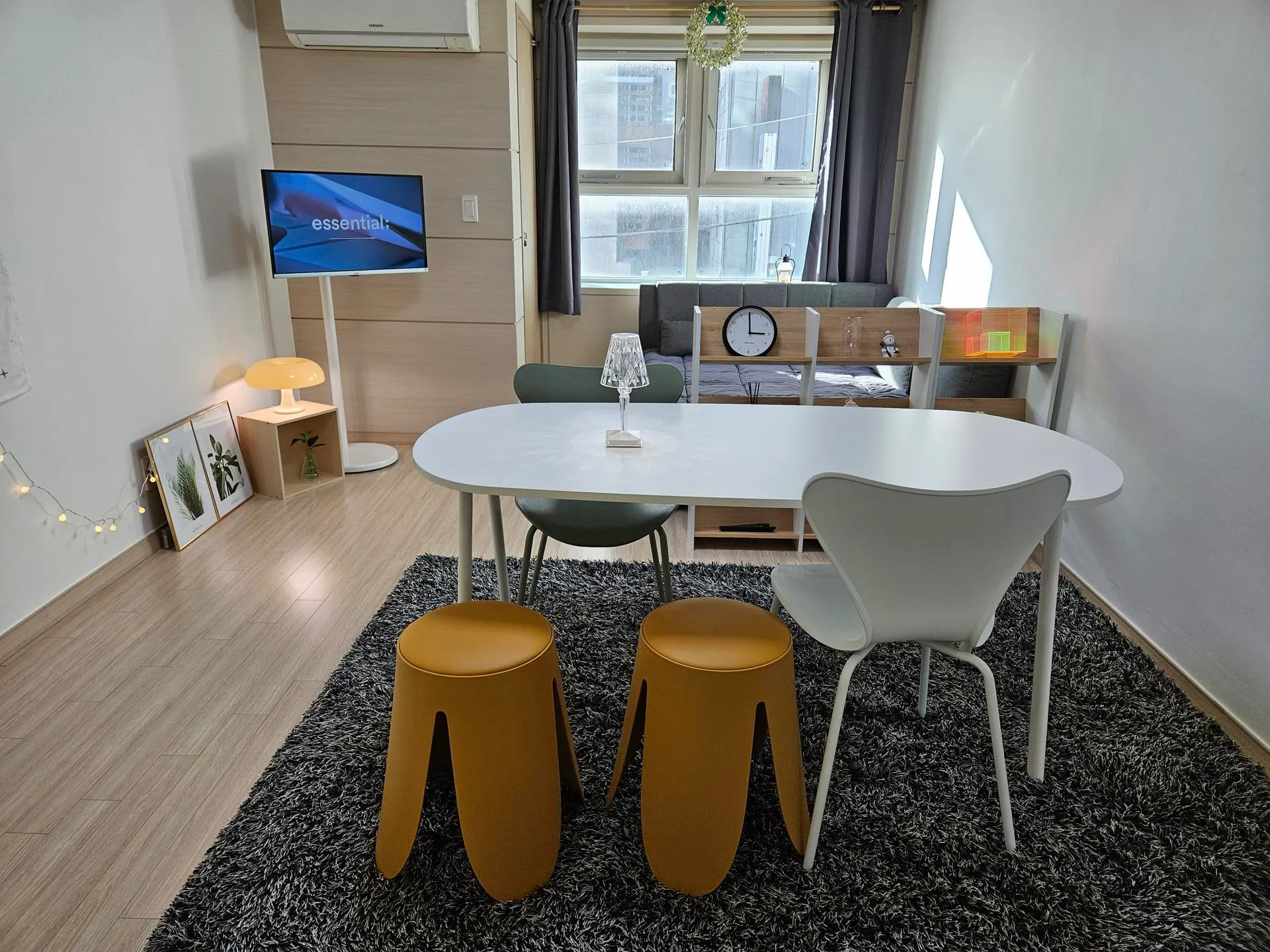 Beomeo-dong Modern One-Bedroom