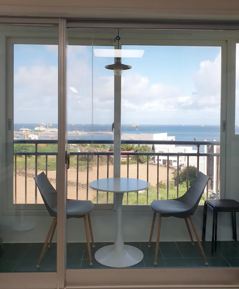 [Hallim, Jeju] (Aewol/Hanlim) The sea is a 5-minute walk away #OceanView #FieldWallView #4thFloorTwoRoomApartment #FootPedestrian~ 49