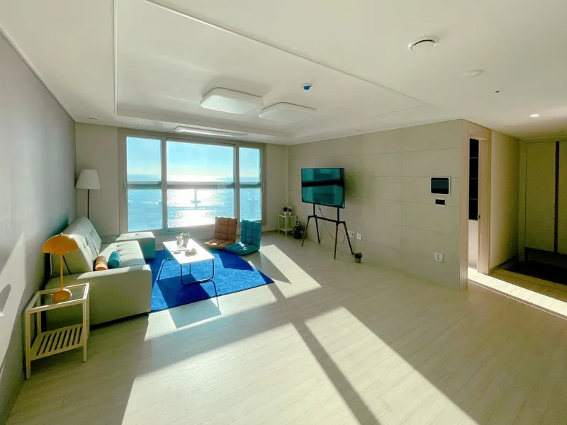 [Suyeong, Busan] #Gwangan Bridge #Full Ocean View #High-Rise #Luxury Apartment #1 Second from the Beach #Healing Accommodation 9