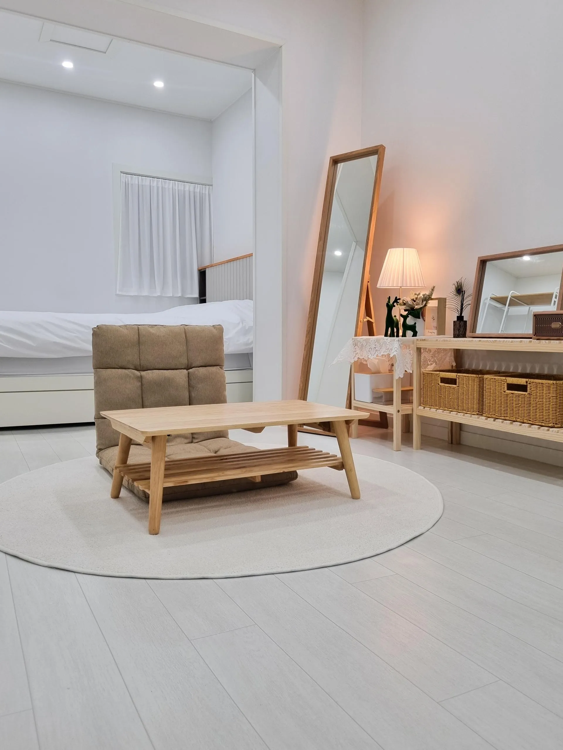 Seongnam-dong One-Bedroom Villa