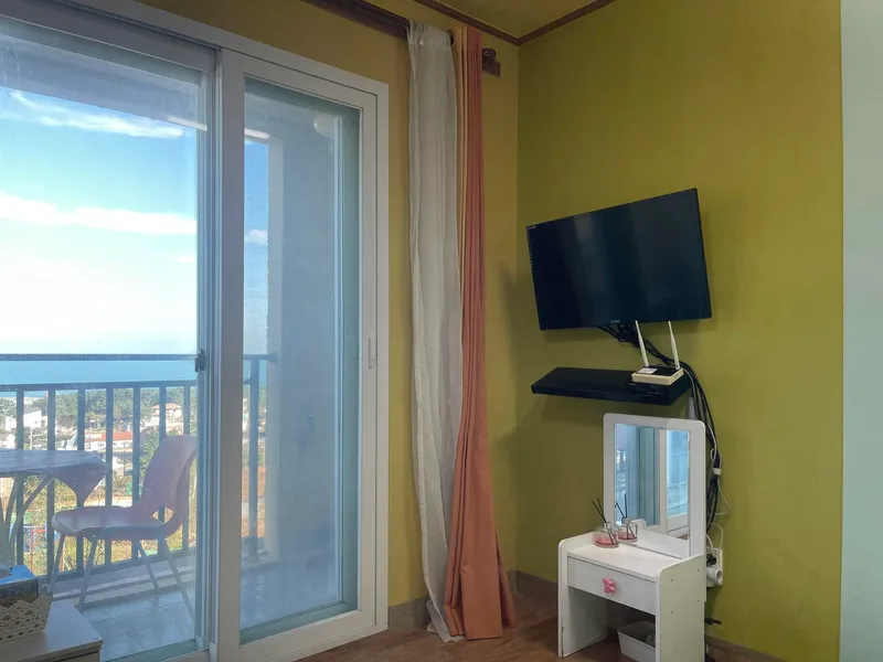 [Ulju, Ulsan] Green 1, 2nd floor of a pension with a view of the sea, 5 minutes walk from Ganjeolgot 8