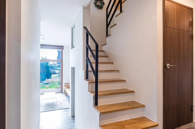 [Seongsan, Seogwipo] 34-pyeong duplex pension with a beautiful garden 11