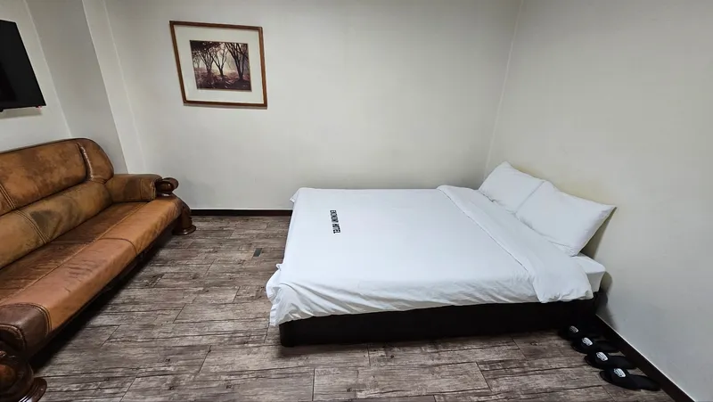 [Mokpo] Mokpo Peace Square 15-minute walk Hotel #Double Room A 2