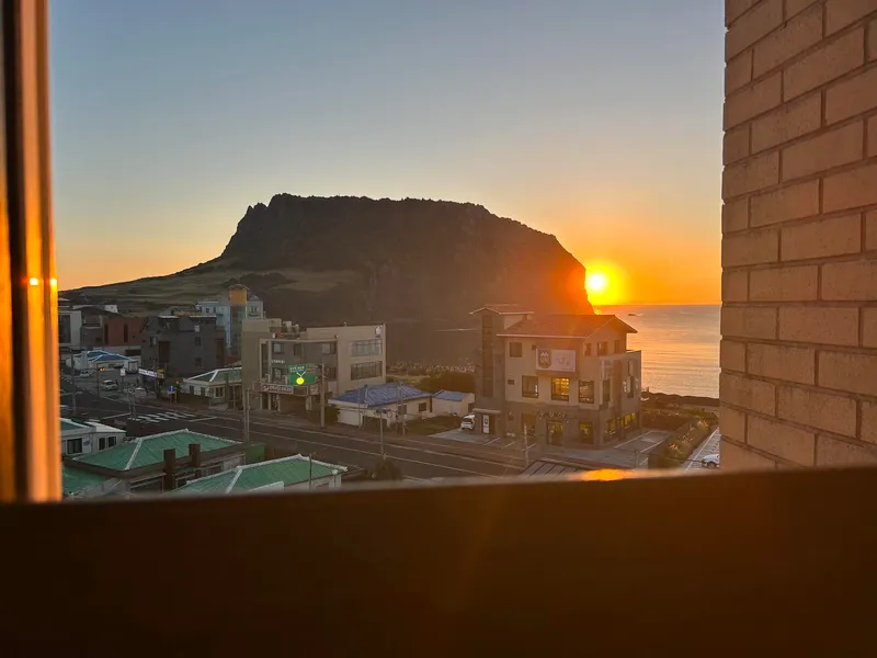 [Seongsan, Seogwipo] Sunrise Peak Penthouse Ocean View Two-Room Duplex Residence 29