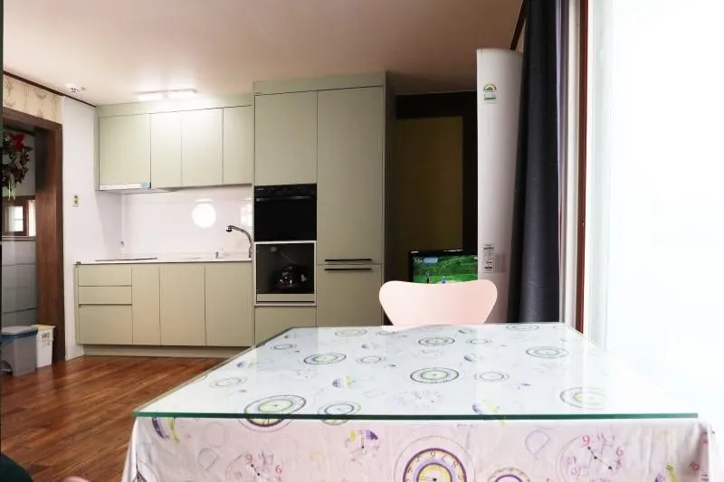 [Pohang] Quiet sea view accommodation 303 between Chilpo Beach and Wolpo Beach 4