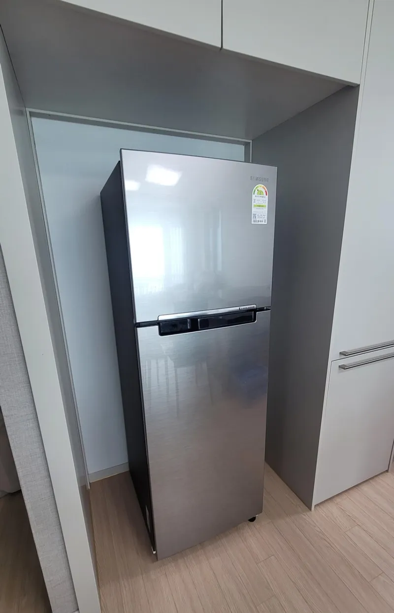 [Gimhae] Fully Furnished Private Apartment New! Newly Built 31 Pyeong #3 Bedrooms 2 Bathrooms Hotel-Class #Parking #Brand New 32