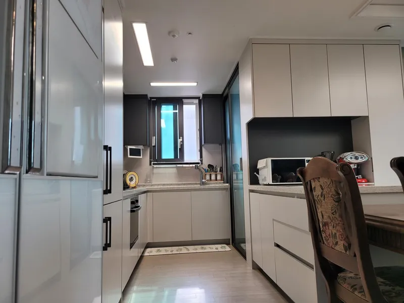 [Gangdong, Seoul] Newly built three-room apartment with forest view, 13th floor 7