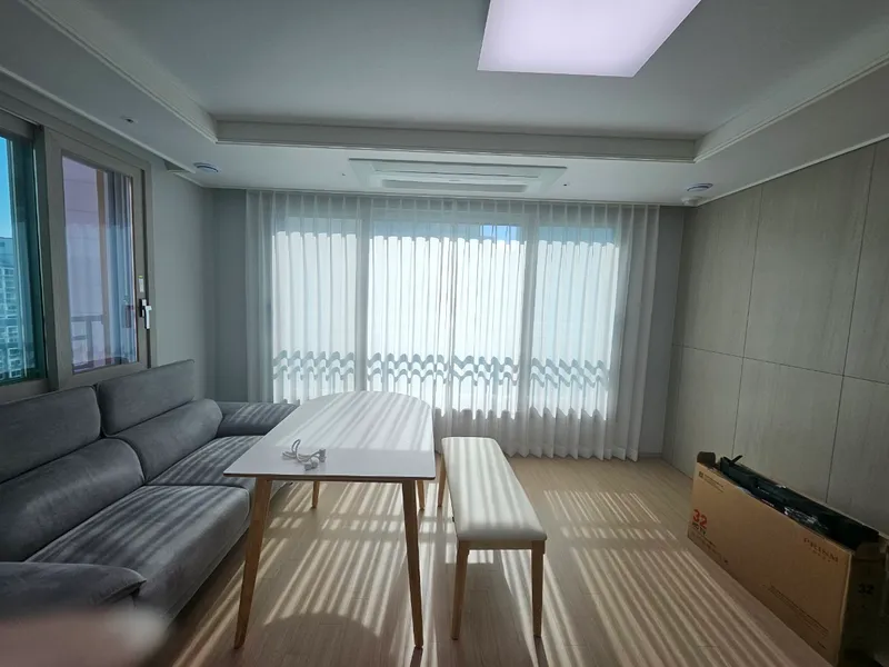 [Gimhae] Fully Furnished Private Apartment New! Newly Built 31 Pyeong #3 Bedrooms 2 Bathrooms Hotel-Class #Parking #Brand New 42
