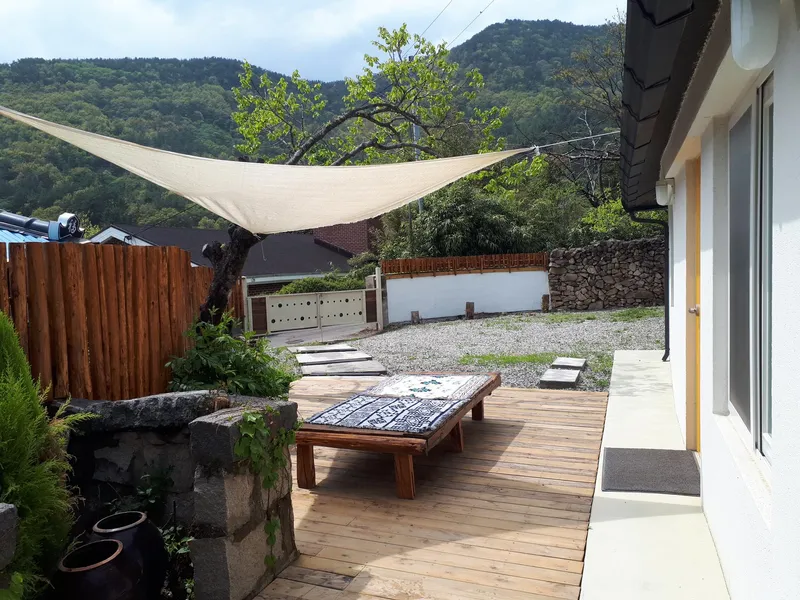 [Namhae] Pretty country house with yellow rafters and a yard, private stay #PetFriendly 6