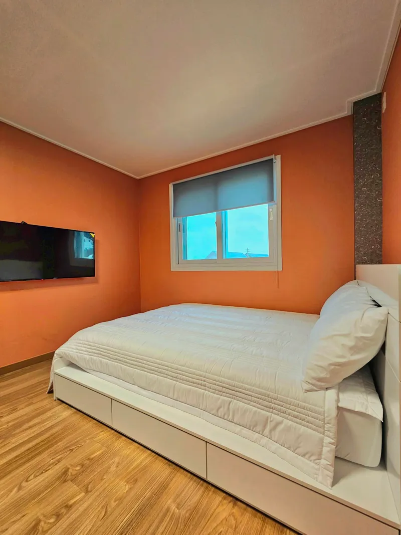 [Ansan] Daebudo Private 2-story detached hot spring pool pension 2