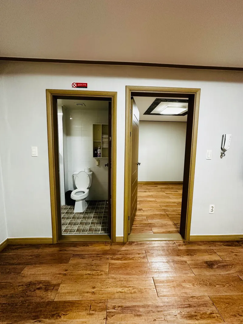 [Tongyeong] Ocean View 18 Pyeong Separate One Room Pension B 8