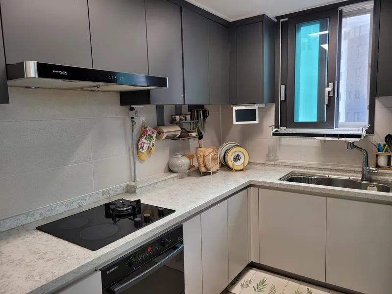 [Gangdong, Seoul] Newly built three-room apartment with forest view, 13th floor 8