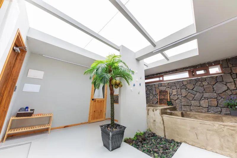 [Aewol, Jeju] Jeju Doldam Old House Bamboo House near Aewol Coastal Road, Gu-eom-ri Dol-yeom-jeon 66