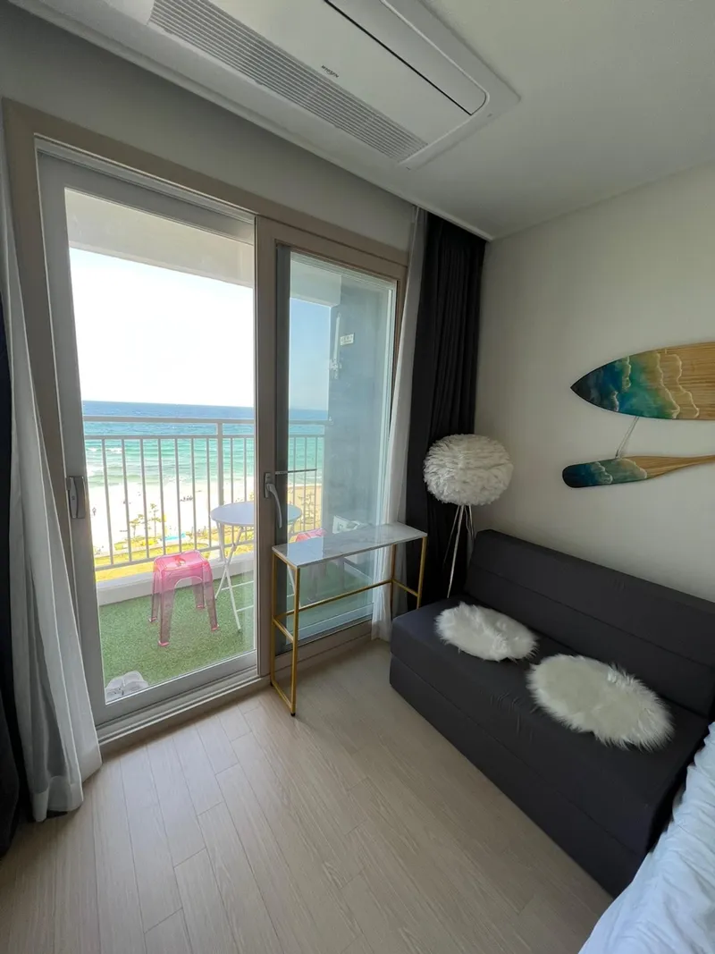 [Yangyang] 30-second walk to the beach / Frontal ocean view / Atmospheric accommodation with the sound of waves right in front 11