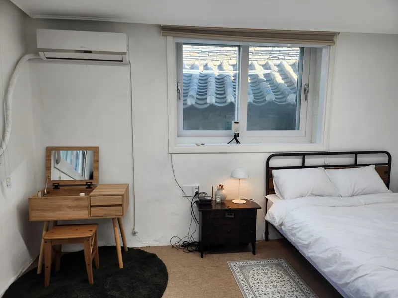 [Jongno, Seoul][Seoul Seochon] Adamchae 2nd floor, 5 minutes walk from the station 7
