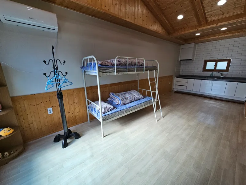 [전남 강진] 산바로아래에 위치한 공기좋은 원룸펜션 #산 #일주일전용 2