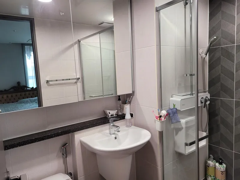 [Gangdong, Seoul] Newly built three-room apartment with forest view, 13th floor 18