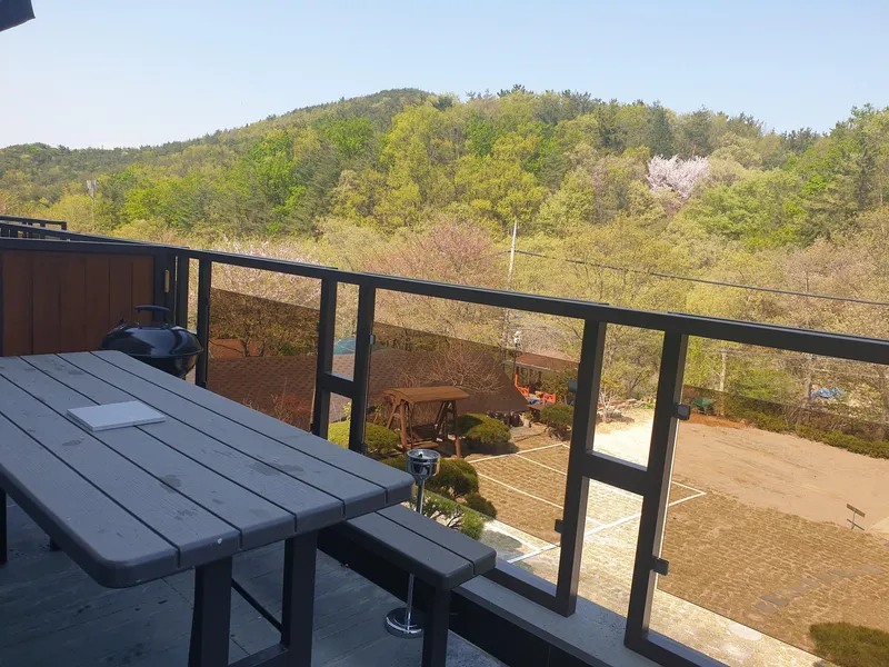 [울산 울주] 대운산 계곡 옆에 있는 잔디마당 펜션 201호 7