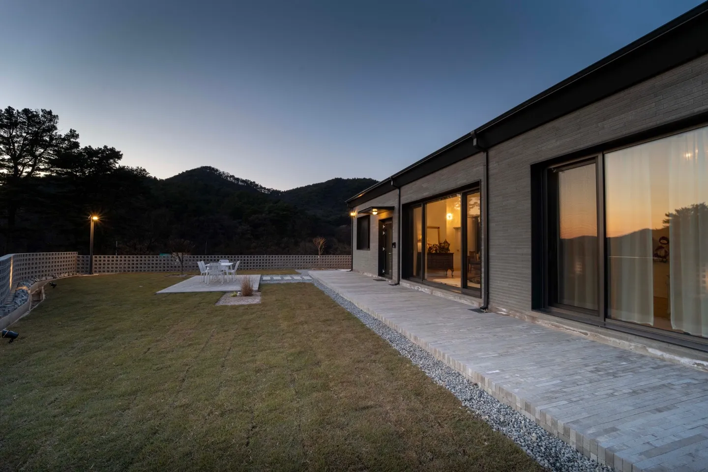 Gangcheon-myeon Country Three-Bedroom Villa