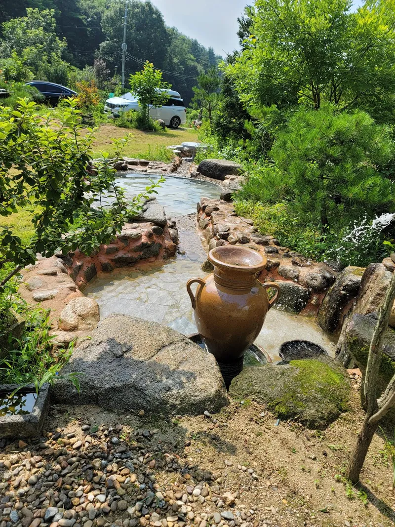 [경북 영주] 숲 속 프라이빗 한 잔디마당이 있는 독채형 숙소 4