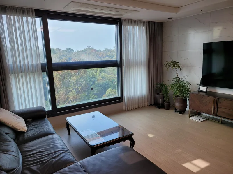 [Gangdong, Seoul] Newly built three-room apartment with forest view, 13th floor 4