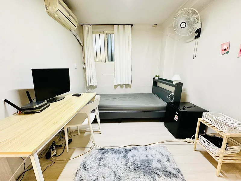 [Jungnang, Seoul] #Jungnangcheon #Jungnang Station #Samyuk Health College #Hankuk University of Foreign Studies Sharehouse One Roomtel 6