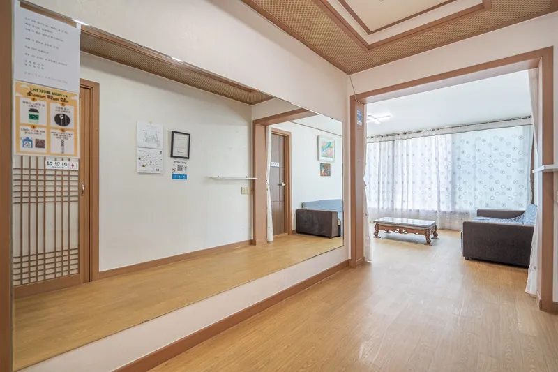 [서귀포 남원] 독채펜션3룸 #위미동백꽃 #가족여행 #애견동반 #단체환영 4