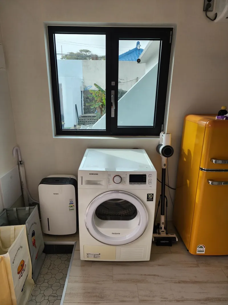 [Jocheon, Jeju] One-room detached house with green plant sensibility #2 min walk to the sea #yard 14