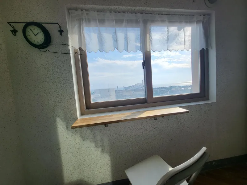 [Gangjeong-dong, Seogwipo] 14 Pyeong (actual size), 2 Balconies, a true 1.5-room apartment with ocean view at the price of a studio, excellent transportation 33