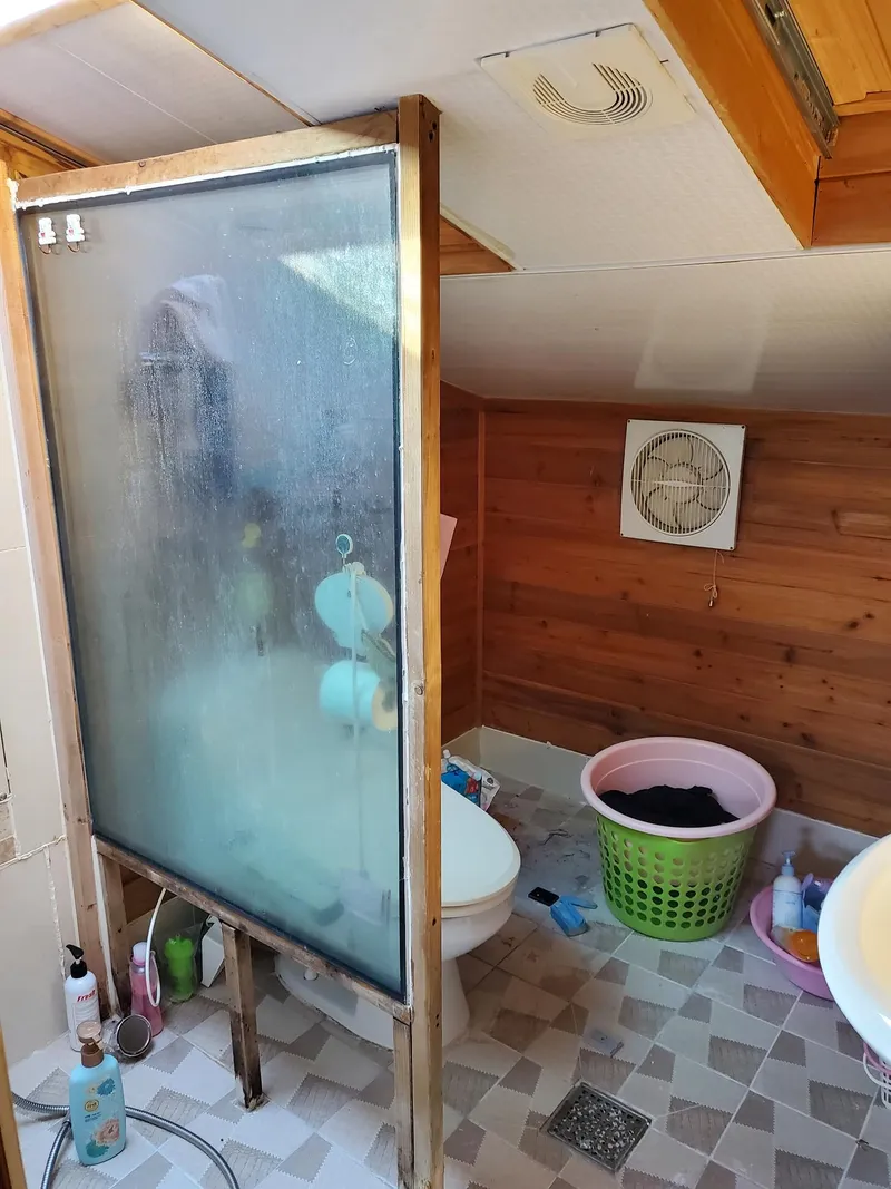 [부산 동구] 하늘뵘-영화촬영지 전편백 하늘창 노래바베큐 1,2층분리가능 25