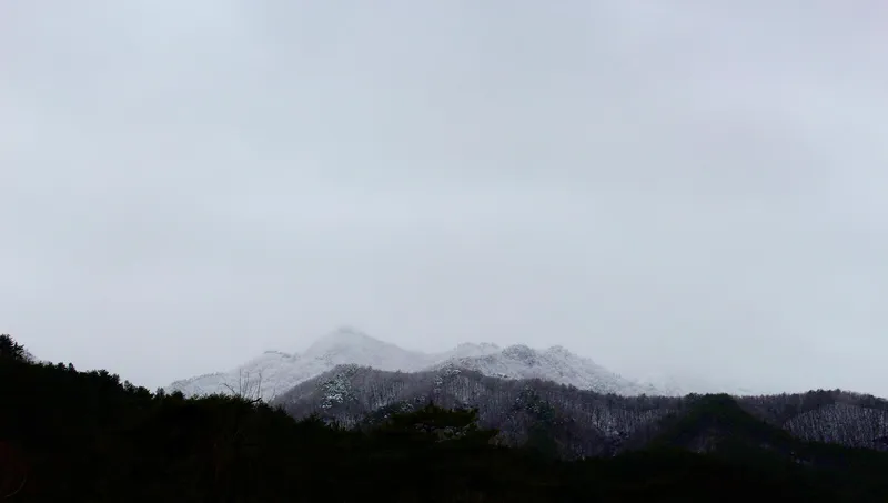 [Sokcho] Accommodation with a view of Seoraksan Mountain from the living room 23