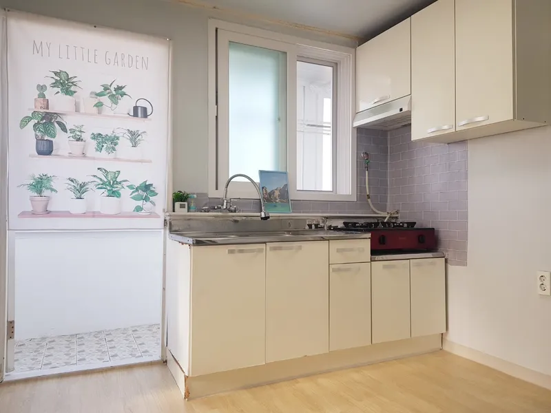 [Michuhol, Incheon] A clean house with good lighting and convenient transportation near Inha University in Yonghyeon-dong. 8