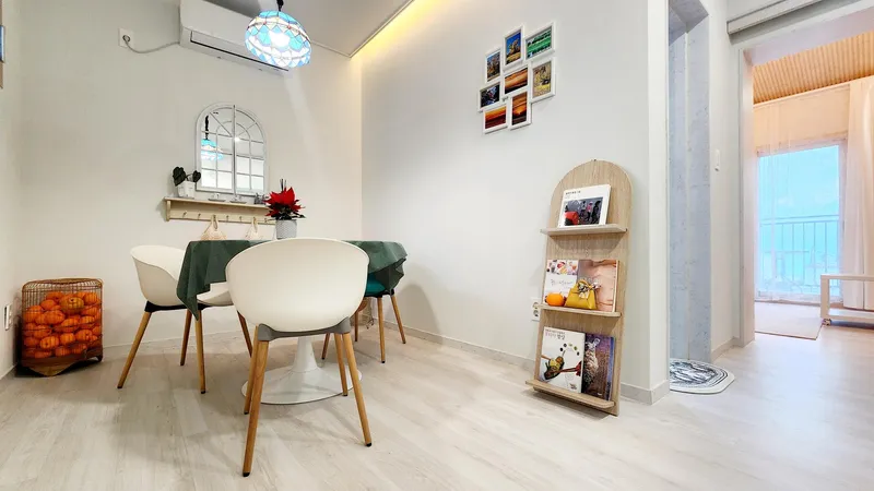 [Aewol, Jeju] 1.5 room full option in front of the beach 13