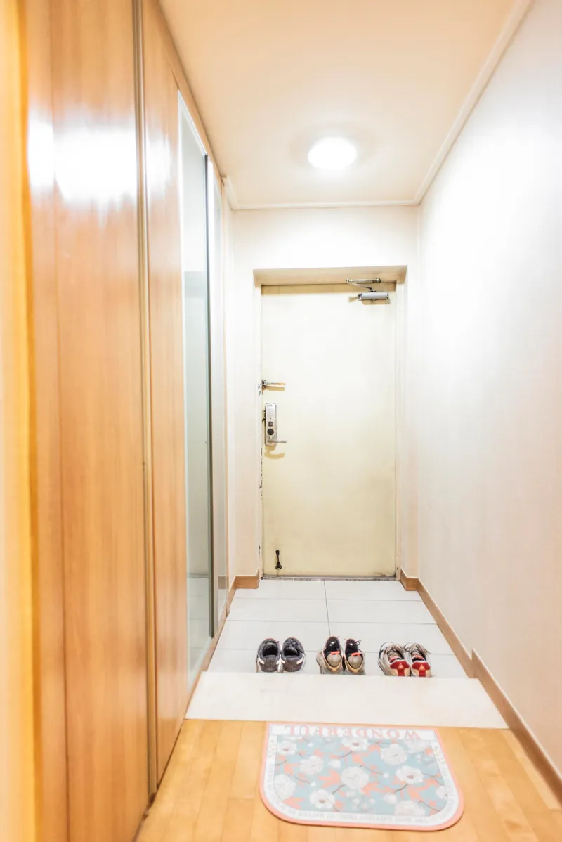 [Bucheon] 3-room apartment 1 minute from Sinjung-dong Station 10
