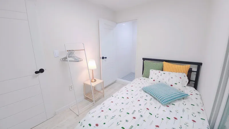 [Seohae, Incheon] 3-room apartment complex near Geomam Station 15